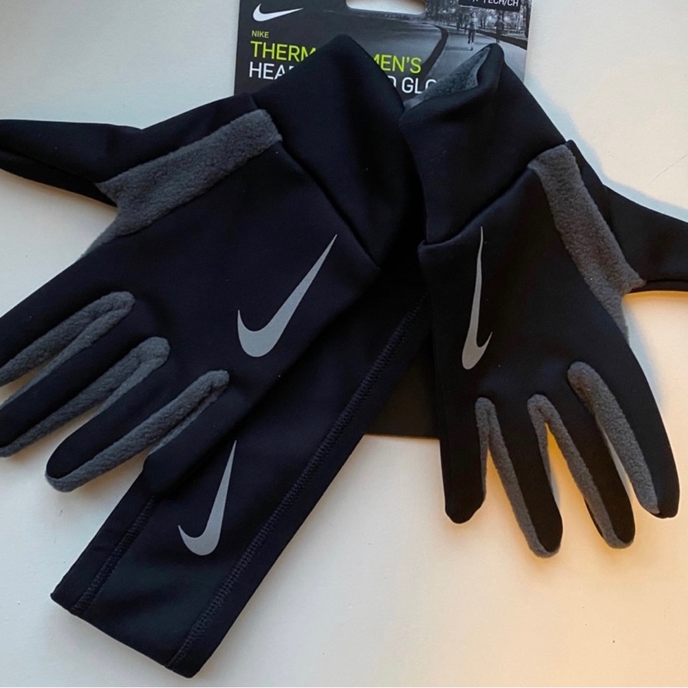 NWT Nike Women's Running headband Gloves set
